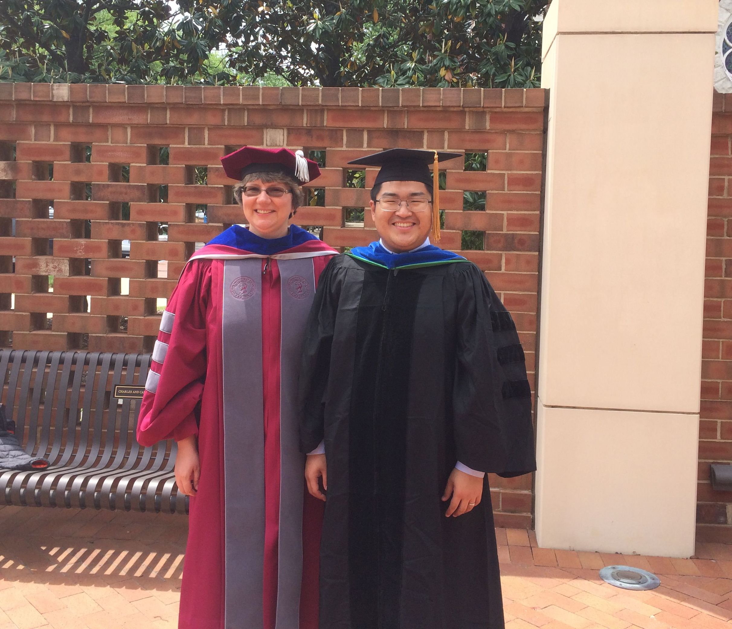 Fei_commencement